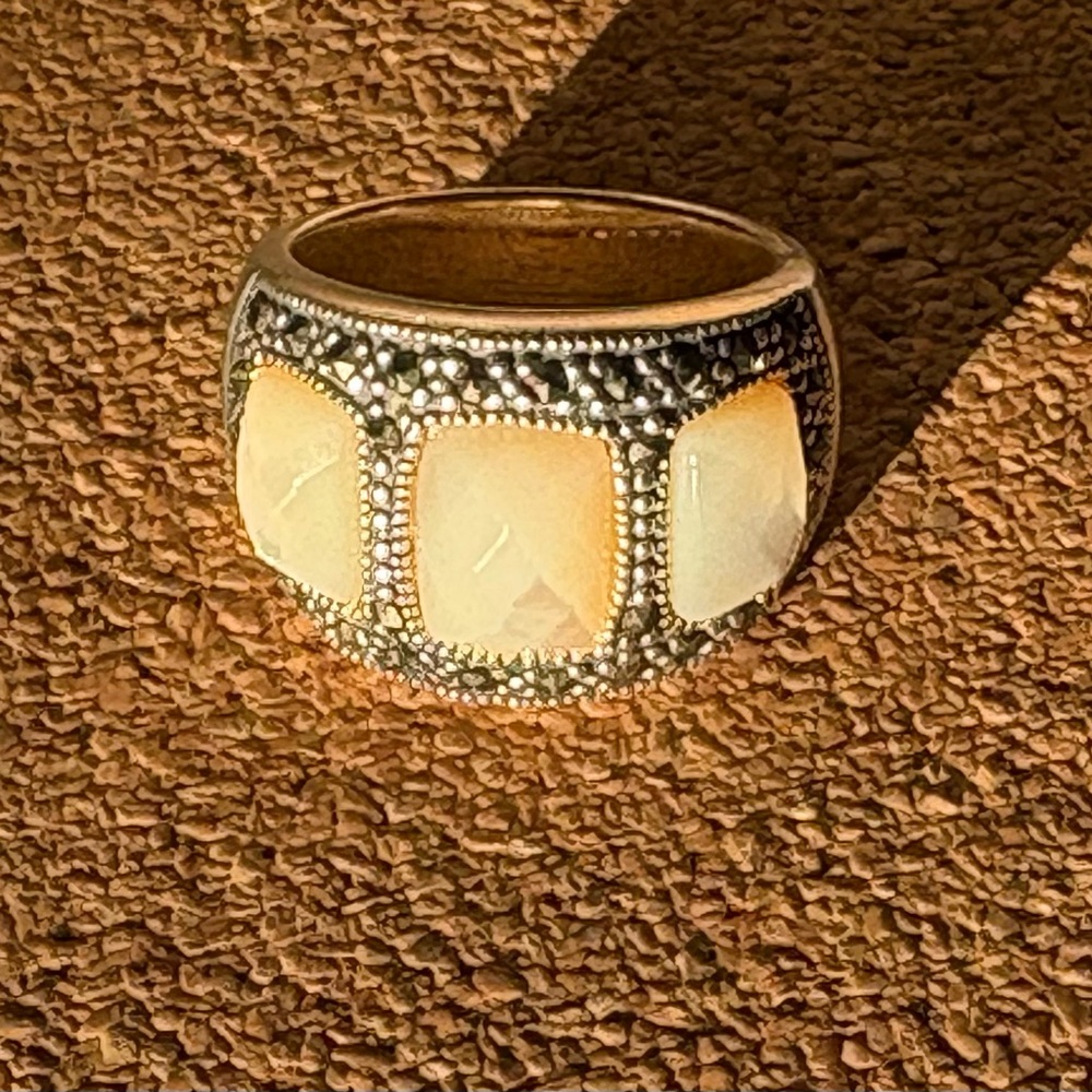 Elegant Faceted Whitney Kelly Mother of Pearl and Marcasite  Women's Ring 7
